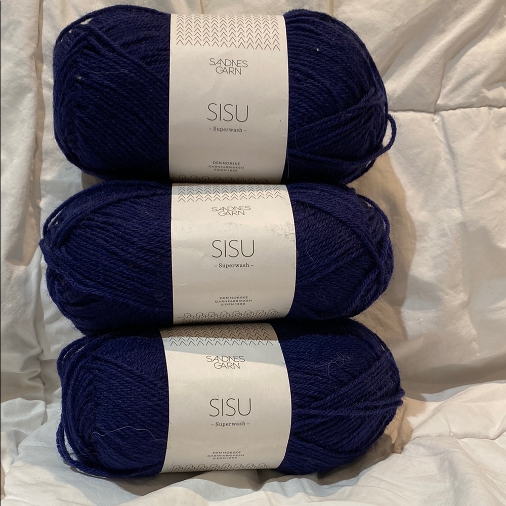 Sisu Superwash Yarn - Deep Blue